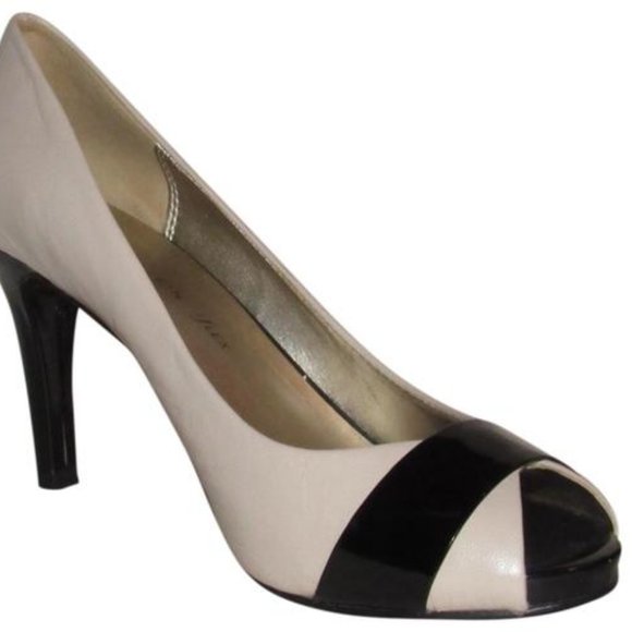 Anne Klein Ivory Black Patent Leather Peep Toe - Picture 2 of 12
